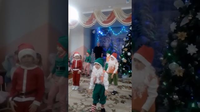 Танец ,,Гномики,, смотреть онлайн