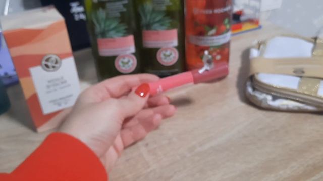 Распаковка ив роше, январь 2023 смотреть онлайн