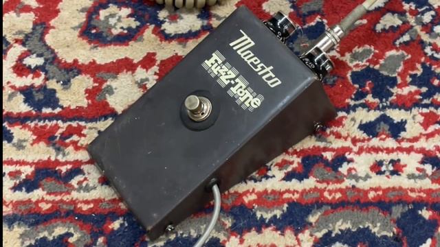 1962 Maestro Fuzz Tone FZ-1 rebuild/makeover смотреть онлайн