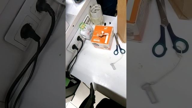 Грубое отношение сотрудников Эльдорадо к покупателю (часть 2) смотреть онлайн