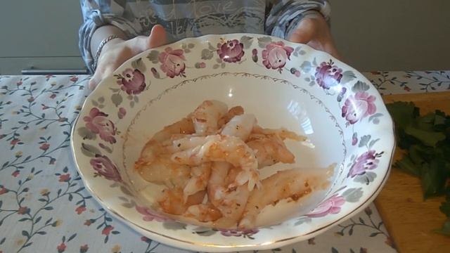 СОЧНЕЙШИЕ ЛАНГУСТИНЫ С ПЕТРУШКОЙ смотреть онлайн