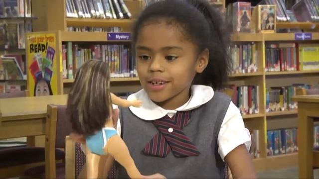 Kids React to Lammily, The Realistic Barbie Alternative смотреть онлайн
