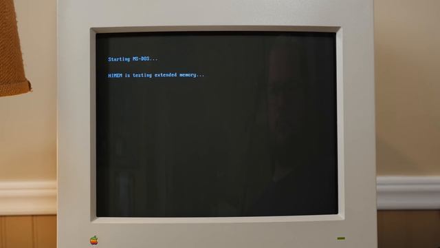 Apple’s MS-DOS Compatible 486 Macintosh from 1995! смотреть онлайн
