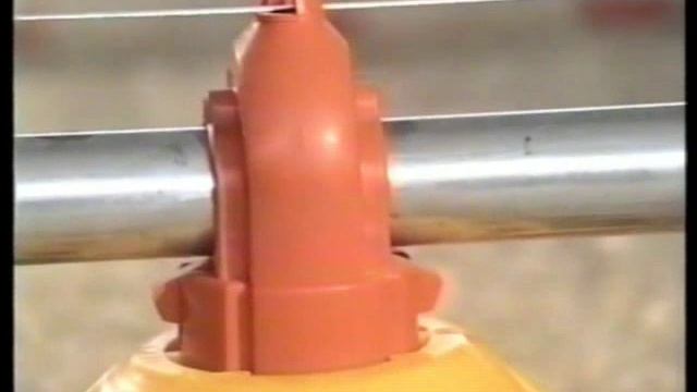 Agrovent_Ska_LEO chicken fidder.wmv смотреть онлайн