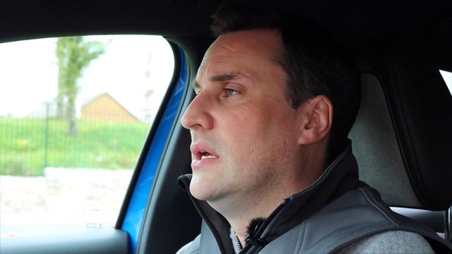 Long-Term Review of the PEUGEOT e-208 смотреть онлайн