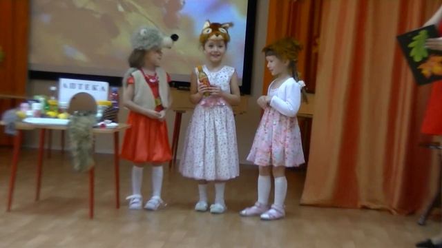 Лесные жители. Праздник осени 2018г, группа 12 смотреть онлайн