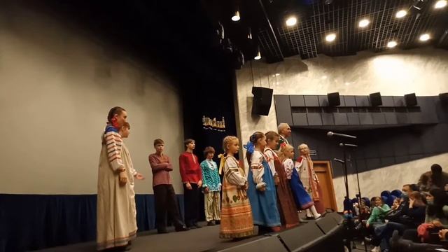 Фрагменты из спектакля "Сказки Петровского солдата". День театра. Музей Победы. смотреть онлайн