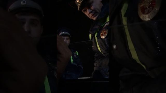 Часть 1. 2 безграмотных мусора из 1 полк 1 батальон Северный -развод на отсутствие ОСАГО ч.1 смотреть онлайн