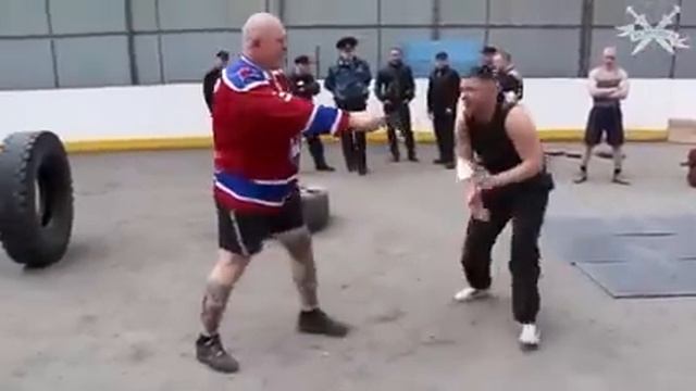 НЕ ПЕРЕВЕЛИСЬ БОГАТЫРИ НА РУСИ)))))))))) смотреть онлайн