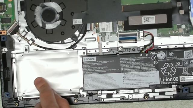 Lenovo V15 G2 ALC Laptop Review and look at upgrade options смотреть онлайн