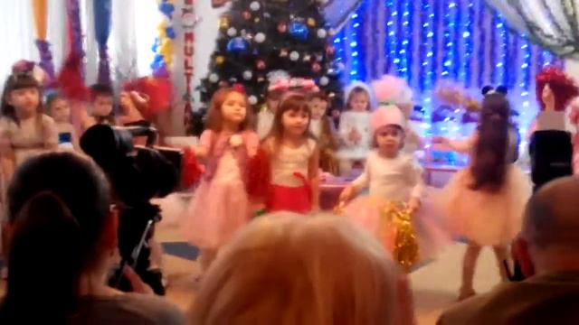 Утренник Маша Меделян 2 смотреть онлайн