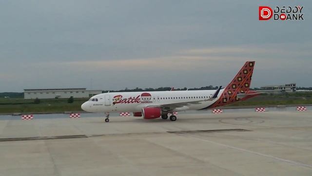 Penerbangan Bersejarah Batik Air Landing Bandara Kertajati 24 Mei 2018