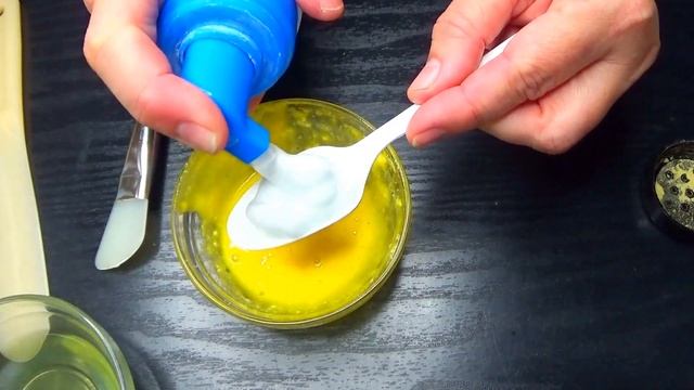 ?ДАЖЕ В 70 лет Здоровая Сияющая Кожа ЛИЦА ! СРЕДСТВО от морщин и Пятен РЕЦЕПТ смотреть онлайн