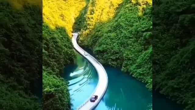 Плавающий мост в городском уезде Эньши, китайская провинция Хубэй смотреть онлайн