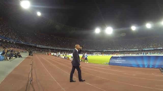 Gonzalo Higuain 9 volte come suo numero /9 times its name DECIBEL BELLINI stadium announcer Naples смотреть онлайн