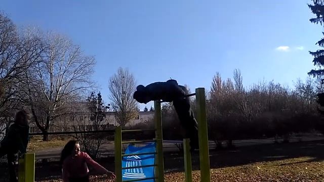 "Тренажеры ушу и цигун" на Выставке смотреть онлайн