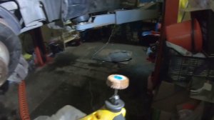 Не работает абс ошибка датчик ABS замена магнитного кольца заднего датчика Mercedes w211