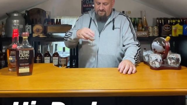 Glencairn glasses and tulip glasses. Yes, they do make a difference. смотреть онлайн