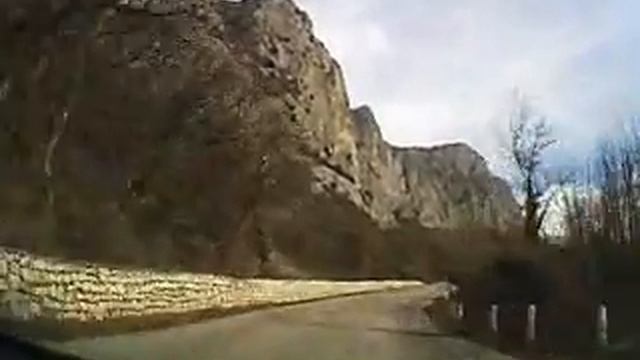 Байдарский перевал - ворота - храм - Чёртова лестница смотреть онлайн