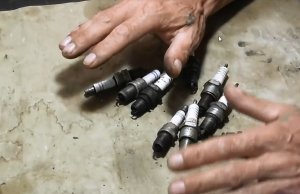 Одна из Причин Плавают Холостые Обороты в Двигателе Машины Накатом