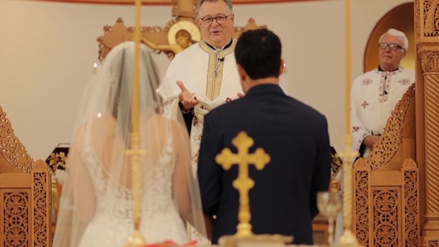A Bride With the Warmest Heart | John and Steph Wedding Film at Assumption Greek Orthodox Church смотреть онлайн