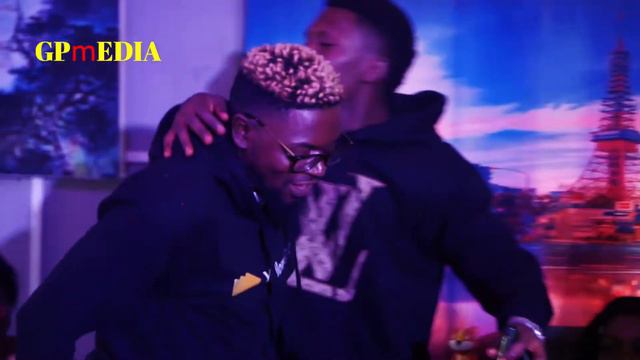 Finalists of BIGGY237 from Bamenda given a hilarious welcome in Bamenda. смотреть онлайн