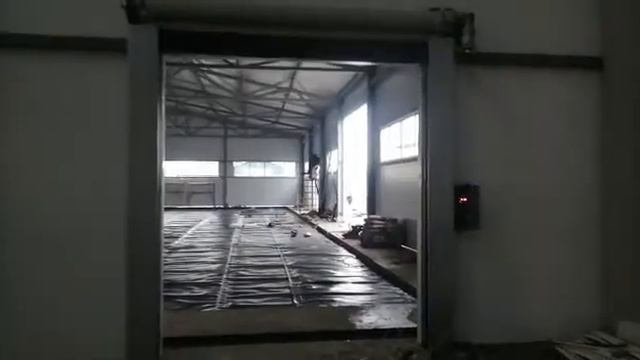 Скоростные рулонные промышленные Ворота. смотреть онлайн