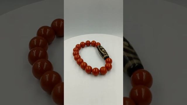 2 Глаза-2 Сердца бусина Дзи (браслет красная яшма) смотреть онлайн