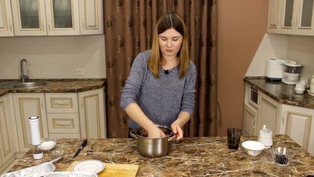 Желированная КОЛБАСА из...КРОЛИКА! Рецепт вкусной закуски! смотреть онлайн