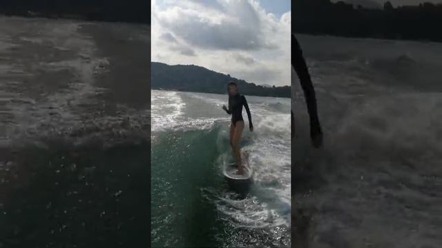 Wakesurf 360 by Surfing mermaid Nat! смотреть онлайн