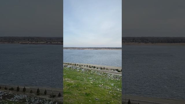 Volga River, Volgograd, Russia смотреть онлайн
