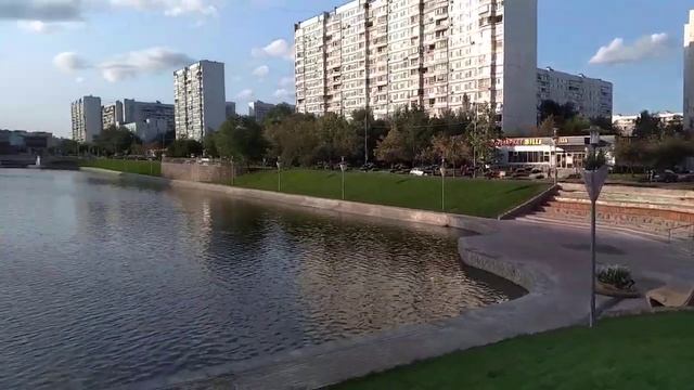 Братеевский пруд. Братеево. Метро Алма-Атинская // Alma-Atinskaya | MMST смотреть онлайн