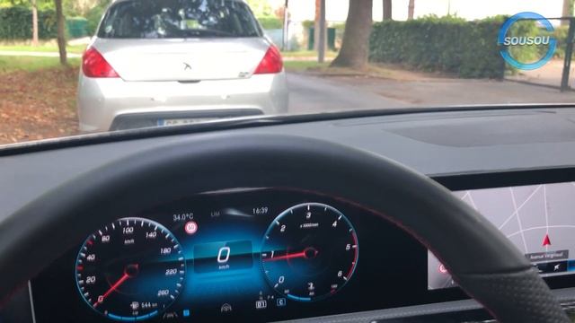 COMMENT CONDUIRE UNE VOITURE AUTOMATIQUE FACILEMENT - TUTO смотреть онлайн