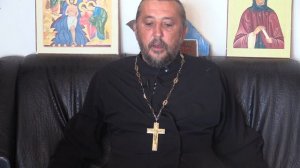 Можно ли ухаживать за могилами незнакомых людей? Священник Игорь Сильченков