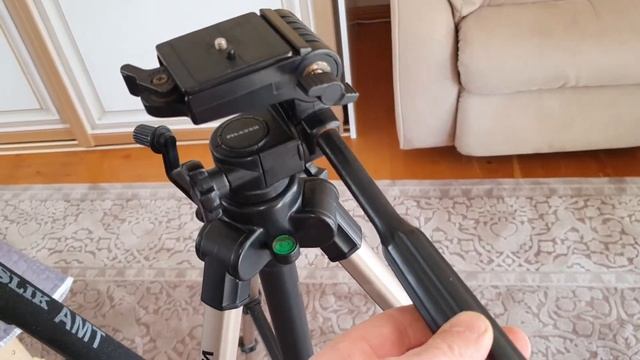 Сравнение фотоштативов Velbon CX540 и Slik PRO330DX смотреть онлайн