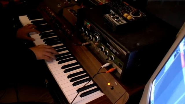 YMO【中国女（ La Femme Chinoise ）】 covered with YAMAHA CP-20 & Roland RE-150 Space Echo смотреть онлайн