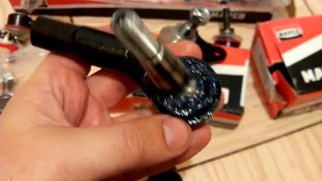 Туфта детали. Смазка шаровых MAPCO для Skoda, VW, Seat. Набиваем смазку, может походит. смотреть онлайн