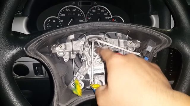 Como desarmar: Volante, Airbag y COM2000 | Peugeot Partner - Citroen Berlingo | смотреть онлайн