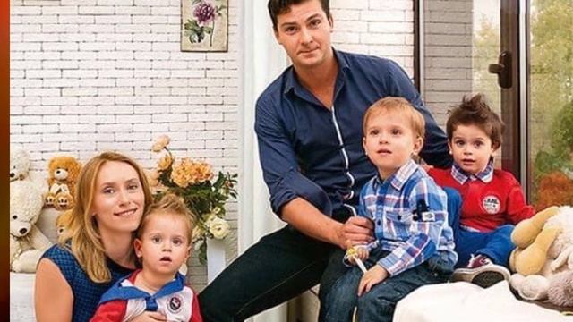 Актриса «Глухаря» Мария Болтнева родила тройняшек, от знаменитого актера. Какими они выросли