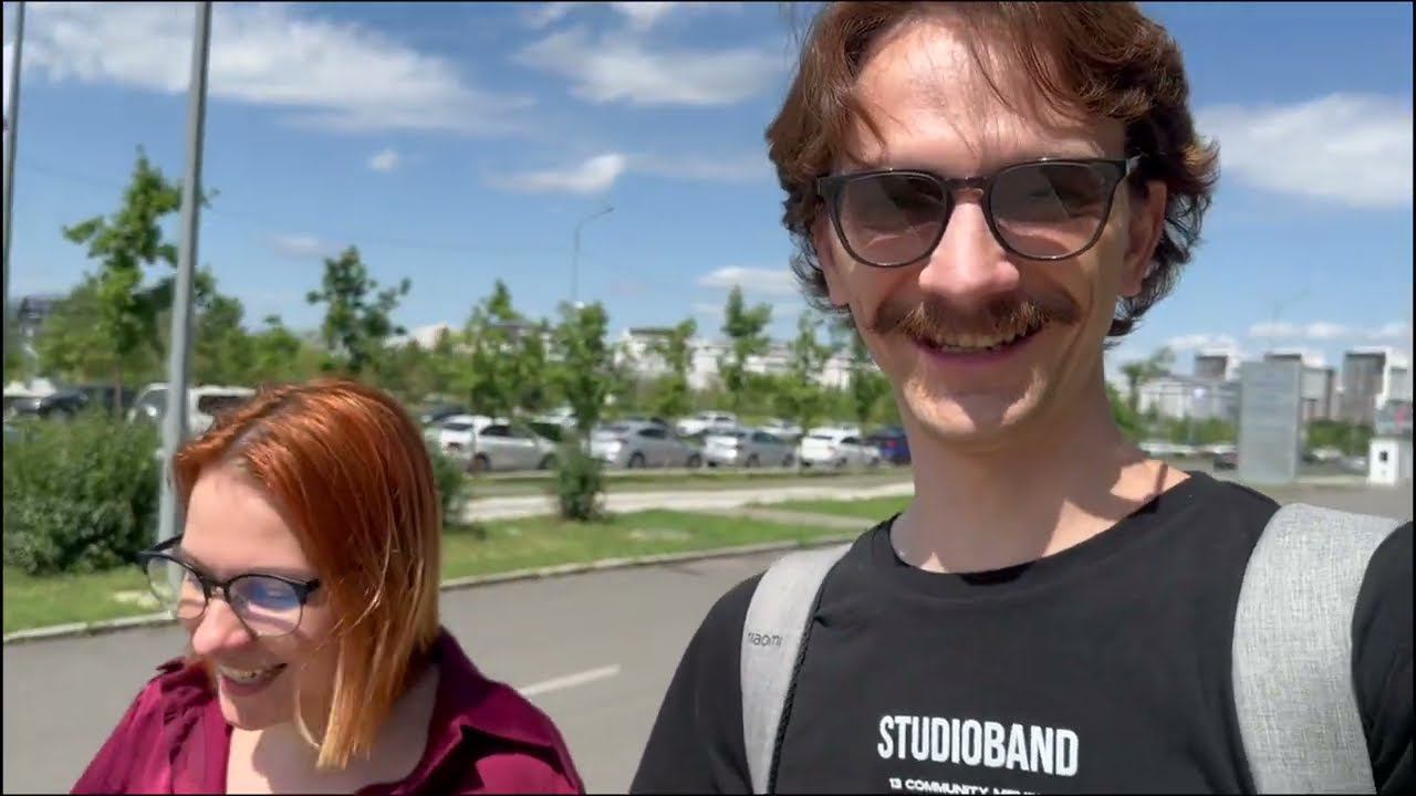 Нас не заселили в Hilton Астана ComicCon Студийная Банда смотреть онлайн