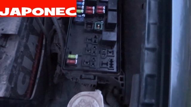 Mitsubishi L200 Triton starter relay location смотреть онлайн