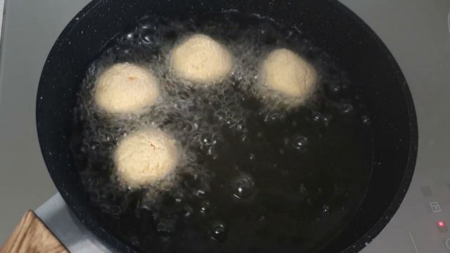Pyszne, mięciutkie pączki, gotowe w 5 minut | KETO смотреть онлайн