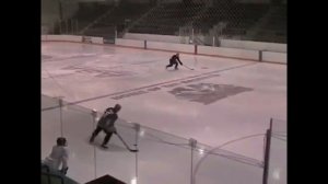 Хоккей. От обороны к атаке. Групповое катание защитников. Выход из зоны.