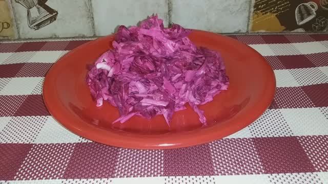 Свекольный САЛАТ с СЫРОМ. смотреть онлайн