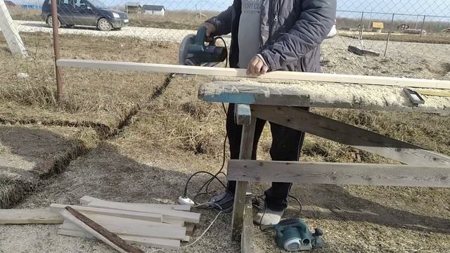 Весенние хлопоты. Клумба своими руками. Стройка сарая. смотреть онлайн