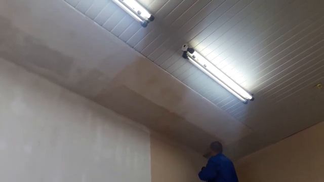 Батлы клеев Обойный клей Люкс против Бостика Тесты на потолке смотреть онлайн