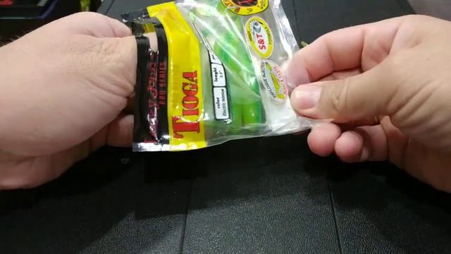 Видеообзор отличной силиконовой приманки Lucky John Tioga 99 мм. по заказу Fmagazin