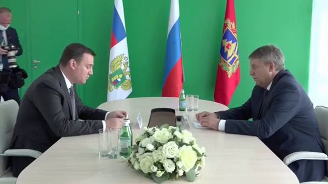 Встреча министра с/х Д.Патрушева и губернатора Брянской области А.Богомаза смотреть онлайн