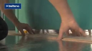 Пример укладки ламината от дверного проема