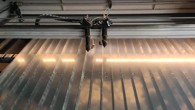 Лазерная резка ПЭТ 0.5мм смотреть онлайн